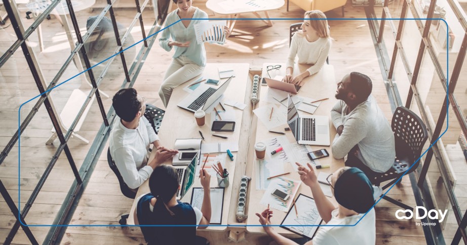 Un gruppo di lavoro in ufficio