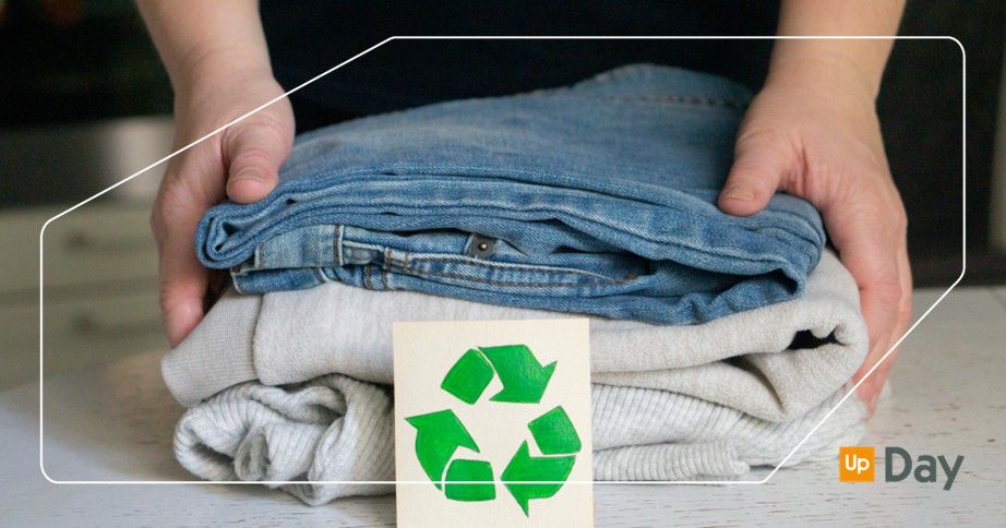 World Clean Up Day 2025 - Rifiuti tessili moda sostenibile riciclo dei vestiti